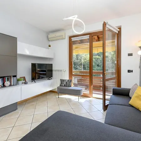 Apartment Garda Tulipano Tranquillo Bilocale Con Piscina E Terrazza