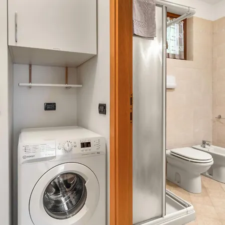 Garda Tulipano Tranquillo Bilocale Con Piscina E Terrazza Apartamento